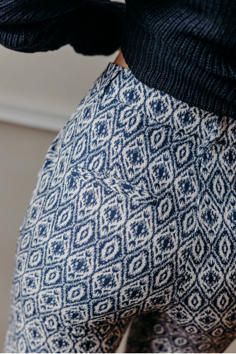 pantalon chino bleu à motifs