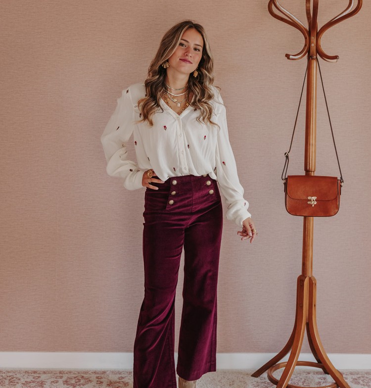 #LOOK 3 - Broderies délicates