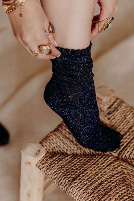Chaussette à paillettes marine.