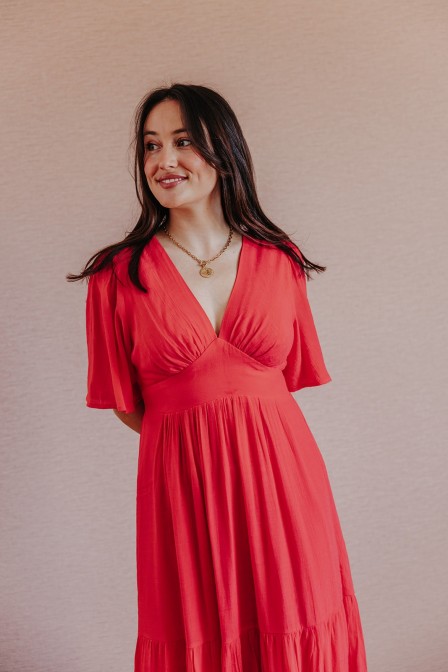 Femme avec une robe. Femme avec une robe.