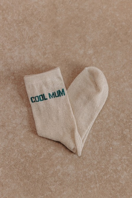 Zoom sur les chaussettes posées. Zoom sur les chaussettes posées.