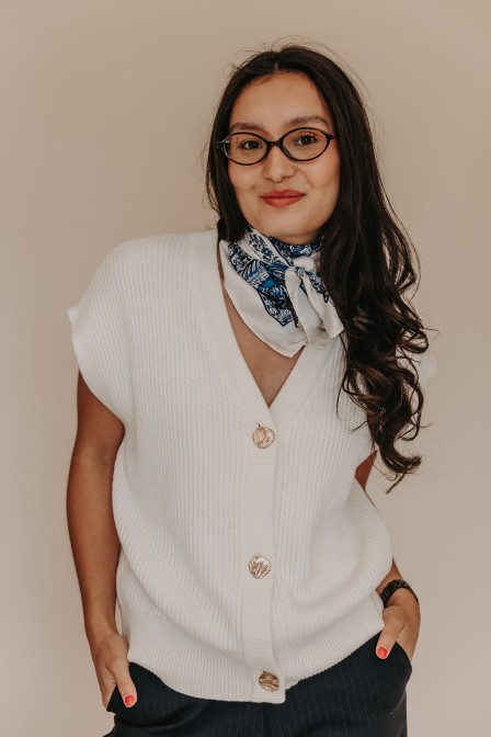 Zoom sur le foulard posé. Zoom sur le foulard posé.