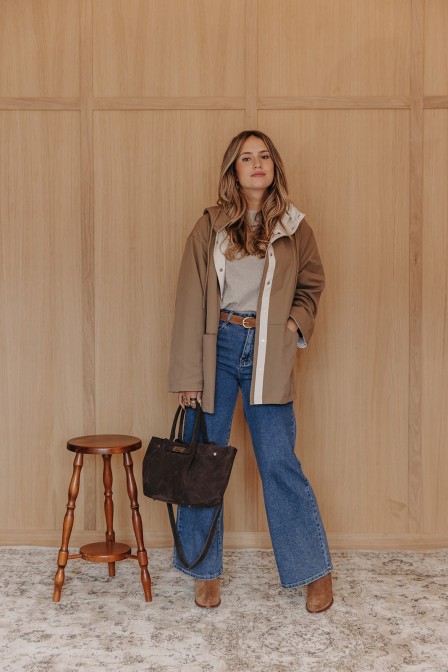 Femme avec une parka.