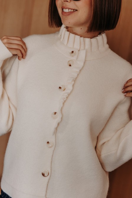 Femme avec un gilet. Femme avec un gilet.