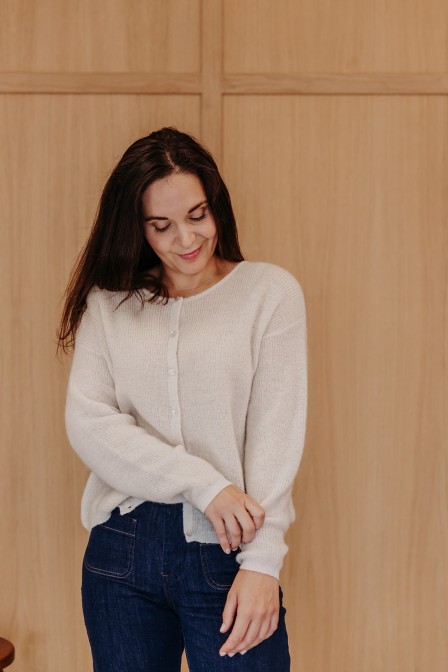 Femme avec un gilet. Femme avec un gilet.