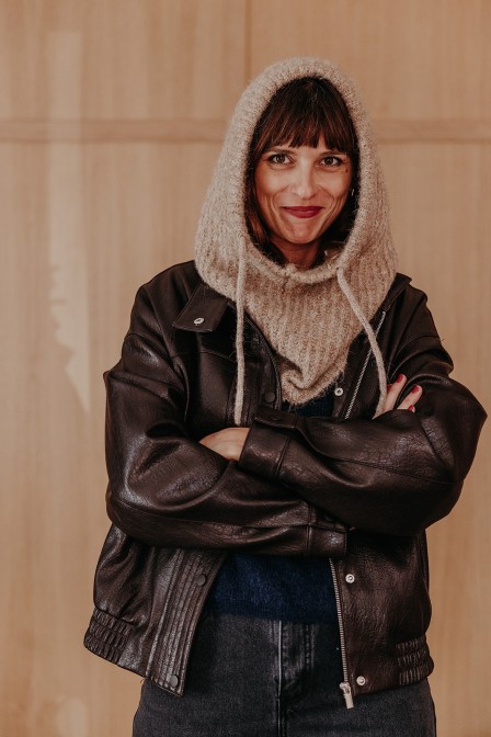 Zoom sur la cagoule posée. Zoom sur la cagoule posée.